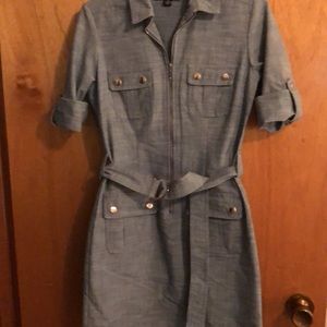 Lovely Jean Dress. Lots of details. Zipper front & pockets & matching belt.